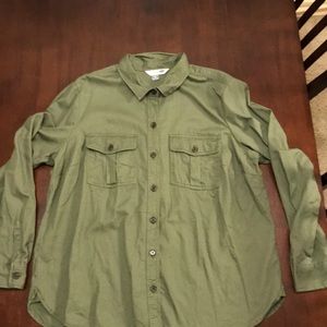 Old Navy green button up